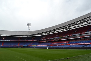 1800 fans Feyenoord bij training Kuip
